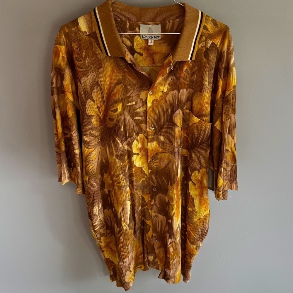 Vintage London Fog Button Down T-Shirt Brown and Yellow Leaves NWT size large